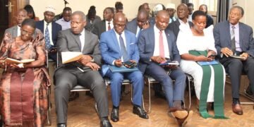 Katikkiro Mayiga asisinkanye abaami ba Kabaka ab’amasaza – abasabye okukozesa obuyinza bwabwe okunyweeza ebyobugagga by’Obwakabaka