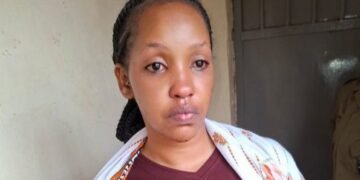 Omuyimbi Weasle Manizo ali ku kitanda – mukyala we aggaliddwa mu kaduukulu ka police lwakutomera bba naamumenya okugulu