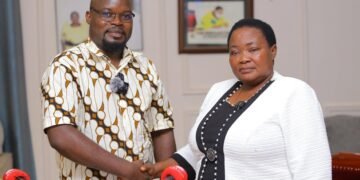 Ssaabaminister Nabbanja ayanjjudde enteekateeka ya government ey’okuddamu okwekennenya emisolo egyavuddeko abasuubuzi mu Kampala okwekalakaasa