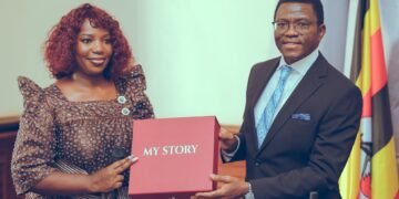 Katikkiro Mayiga ajjukiza abayimbi ne  bannakatemba okwetegekera ekiseera eky’okuwummula – abadde akyaziizza Omuyimbi Maureen Nantume