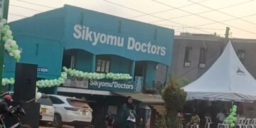 Ssikyomu Doctors Hospital Bulaga ejaguzza emyaka 10 bukyanga etandikibwawo – abantu bagabye omusaayi okudduukirira abagwetaaga