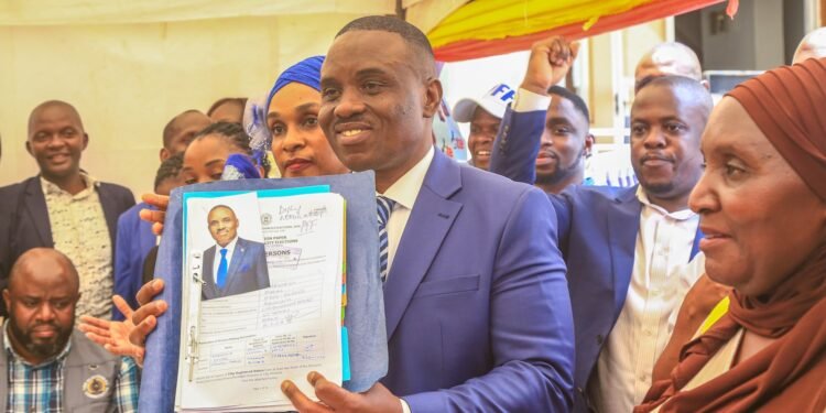 Erias Lukwago asunsuddwa okuddamu okuvuganya ku bwa Lord mayor 2026 – aweze okulwanyisa abamafia abagala okwekomya Kampala