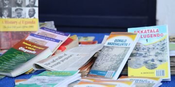 Obwakabaka bwa Buganda bulabudde gavumenti ku nnimi ennaansi ezisaanawo