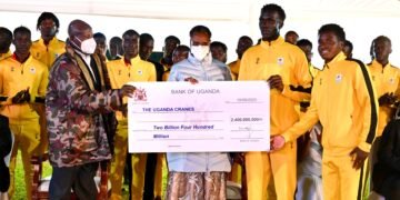 President Museveni asisinkanye ttiimu ya Uganda Cranes eyazannya  CHAN 2024 – atuukiriza ekisuubizo