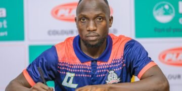 Vipers FC ezzeemu okukansa omusambi Ashiraf Mandera omulundi ogwokusatu