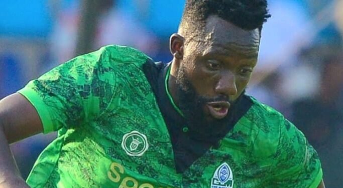 Charles Bbaale eyali omusambi w’amasaza yegasse ku Police FC