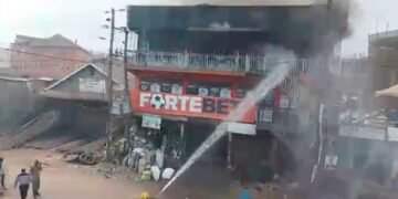 Omuliro gukutte ekiziimbe mu Kisenyi mu Kampala ebintu bitokomose