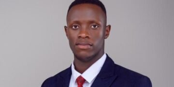 James Churchill Ssentamu akulira abayizi ku Makerere University ayingidde olwokaano –  okuvuganya ku kifo ky’omubaka wa parliament omuvubuka akiikirira Buganda