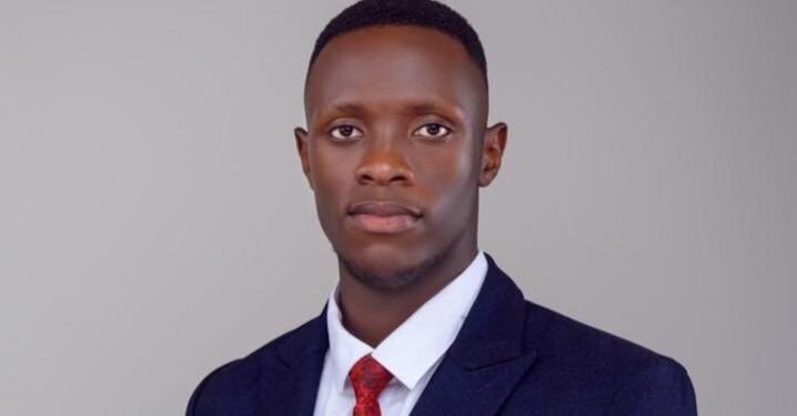 James Churchill Ssentamu akulira abayizi ku Makerere University ayingidde olwokaano –  okuvuganya ku kifo ky’omubaka wa parliament omuvubuka akiikirira Buganda