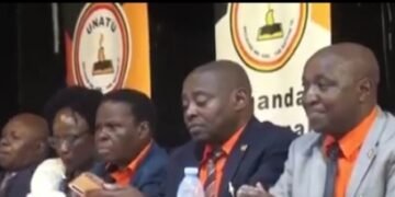 Kyaddaaki abasomesa abegattira mu kibiina kya UNATU bakkirizza okuddamu okusomesa abayizi – balinze parliament kyenaasalawo