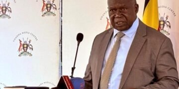 Government ya Uganda eyagala abakozi 6,858 etandise okuwandiisa abagyetaaga