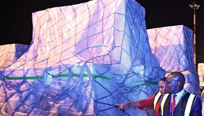 Abakozi abasoba mu mitwalo 50,000 bebagenda okuwandiisibwa okukozesa obuuma obulondesa mu kalulu ka 2026 – bu Biometric Voter verification machines