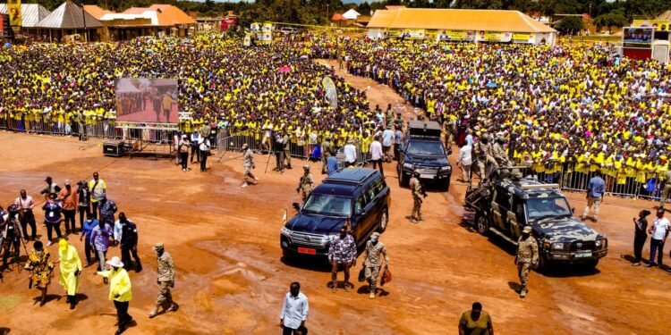 Kyagulanyi Ssentamu avuganya ku bwa president bwa Uganda ku kaadi ya NUP awabudde bannauganda – okulonda abantu abatava ku nsonga