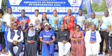 Ssaabasajja Kabaka asiimye abaweereza mu bitongole bye naabatonera sseddume z’ente 4 – Buganda Royal Institute of Business and Technical Education Mengo yetutte ekikopo ky’ebyemizannyo gy’ebitongole ekya 2025