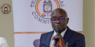 Ssentebe w’akakiiko k’ebyokulonda alabudde abalonzi olumala okusuula akalulu bave mu bifo ewalonderwa – okwewala okukwatibwa abakuuma ddembe