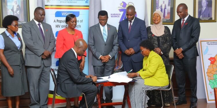 Uganda Aids Commission ezizza buggya endagaano y’okukolera awamu ne Buganda mu kulwanyisa siriimu okutuuka mu 2030 – beyanzizza Ssaabasajja Kabaka olw’okwenyigira mu kaweefube ono