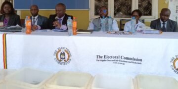 Eby’okuddamu okubala obululu bw’omubaka wa parliament owa Kalungu West bijulidde – ebbookisi z’obululu ezimu zibadde zaasumulukuka