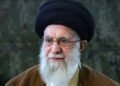 Ayatollah Ali Khamenei omukulembeze wa Iran owokuntikko attiddwa mu bulumbaganyi obukoleddwa USA ne Israel ku Iran