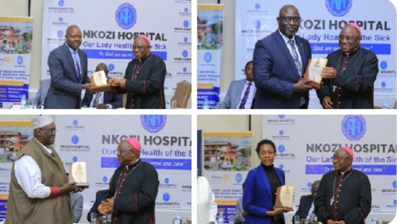 Ssaabasumba Paul Ssemogerere asiimye abavujjirizi b’enteekateeka y’okuzimba Akifo awagudde ku bubenje mu Nkozi Hospital – aba CBS baweereddwa amayinja ag’omuwendo okubasiima