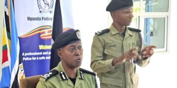 Police ekutte abantu 2 e Kabuusu mu Kampala – kigambibwa babadde batambula nebijambiya