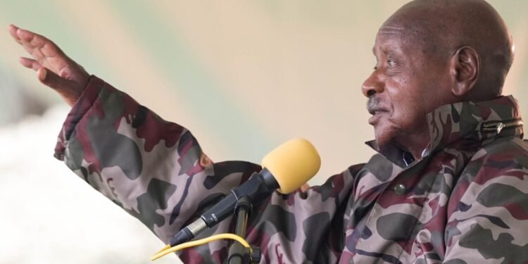 President Museveni awabudde ku mbeera y’okusesebbula Iran nti yandireetera ensi ebizibu bingi – abadde asiibulula basiraamu