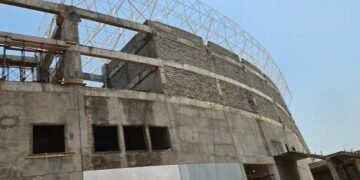 Ekisaawe kya Akii Bua Olympic Stadium kitandise okuserekebwa – minister Ogwanga asuubuzza nti kyakukozesebwa mu AFCON 2027