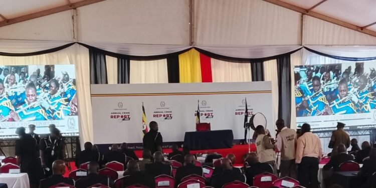 Police efulumizza alipoota ku buzzi bw’emisango ey’omwaka 2025 – bwakendeerako okugerageranya n’emisango egyazzibwa mu 2024