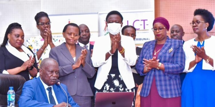 Government etongozza omwezi gwa April 2026 eri abakozi baayo okwanja eby’obugagga byabwe – bakukozesa omutimbagano