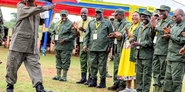 Olutalo lw’ebigambo mu bagala ekifo kya sipiika wa parliament – President Museveni alambise ku nteekateeka ya CEC ey’okusemba beyagala balondebwe