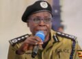 Ssaabaduumizi wa police ya Uganda Abbas Byakagaba akoze enkyukakyuka mu Police – abasirikale 433 bakyusiddwa