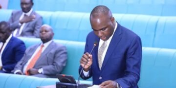 Parliament ekoze ennoongosereza mu tteeka erigereka omusolo oguggyibwa ku nnyingiza ya buli muntu – abafuna omusaala ogukka wansi wa shs 335,000/= sibakusasula musolo gwa PAYE