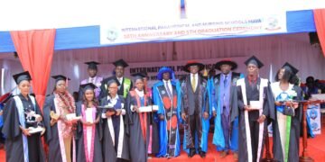 Ssaabasajja Kabaka asiimye nabbula ekizimbe mu mannya ge ku ttendekero ly’abasawo erya International Paramedical and Nursing school Maya – ku matikkira g’ettendekero ag’omulundi ogwokutaano