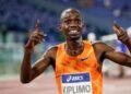 Omuddusi Jacob Kiplimo akutte kyakusatu mu misinde gya London Marathon 2026