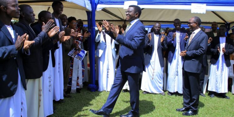 Abatongole bakiise embuga okulambikibwa mu nkola y’emirimu gyabwe – Katikkiro Mayiga abeebazizza olw’okukulemberamu enkulaakulana ya Buganda