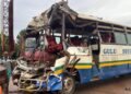 Abayizi ababadde bagenda okulambula bafunye akabenje e Kiryandongo – conductor wa Bus afiiriddewo