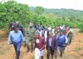 Katikkiro Mayiga abavubuka abasibiridde entanda – abadde alambula abalimi b’emmwanyi mu Buddu mu nkola eya Situla Omutindo
