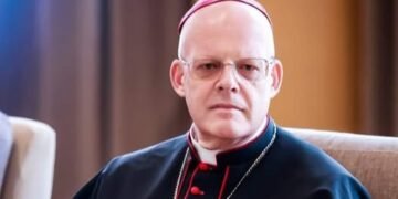 Ssaabasumba Tomasz Crysa ye Mubaka wa Ppaapa omuggya mu Uganda – azze mu bigere bya Ssaabasumba Luigi Bianco