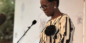 Government ya Uganda eyimirizzaamu ennyonyi eziva mu DRC, awamu n’ebidduka ebirala okuyingira Uganda okutaangira ekirwadde kya Ebola