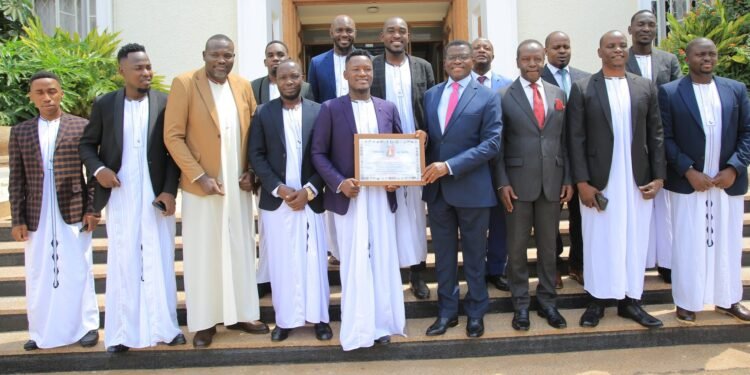 Bannabitone aba Uganda Cinematographers Association basisinkanye Katikkiro wa Buganda – bagala bakolere wamu n’Obwakabaka okutumbula eby’obulambuzi nga bayita mu bifaananyi n’ebiyiiye ebirala