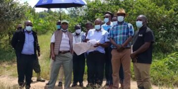 Ssaabasajja Kabaka asiimye naalambula ettaka lye erye Jjeza mu mawokota erisuubirwa okufuulibwa ekibaangirizi ky’amakolero – asanze waliwo abaalyesenzaako