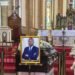 Abadde omukozi wa BBS Terefayina Joseph Sseruwooza bamutenderezza ng’omukozi abadde ow’embala- bamusabidde mu lutikko e Lubaga