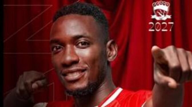 Owa Uganda Cranes Ivan Ahimbisibwe yegasse ku club ya Zakho mu Iraq