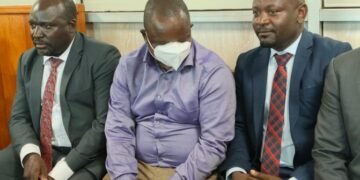 Abakozi ba parliament ya Uganda 7 basindikiddwa ku alimanda e Luzira – bavunaaniddwa emisango gy’obulyake n’obukenuzi