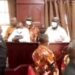 Dr. Kiiza Besigye atendewaliddwa naagwa mu kooti – Government eyanjudde Omumerica agenda okumulumiriza ne banne mu musango gw’okuluka olukwe okuvuunika government
