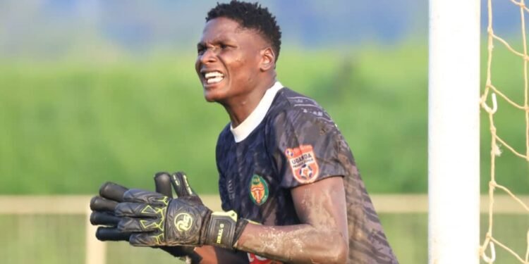Tom Ikara mu butongole yegasse ku club ya AFC Leopards eya Kenya