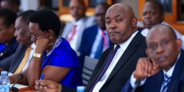 Ministry y’ebyobulamu ewolerezza amalwaliro ga government agasaba abalwadde ensimbi