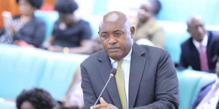 Government ekkiriza okusasula ba Intern doctors ensako ya kakadde ka shs kamu buli mwezi